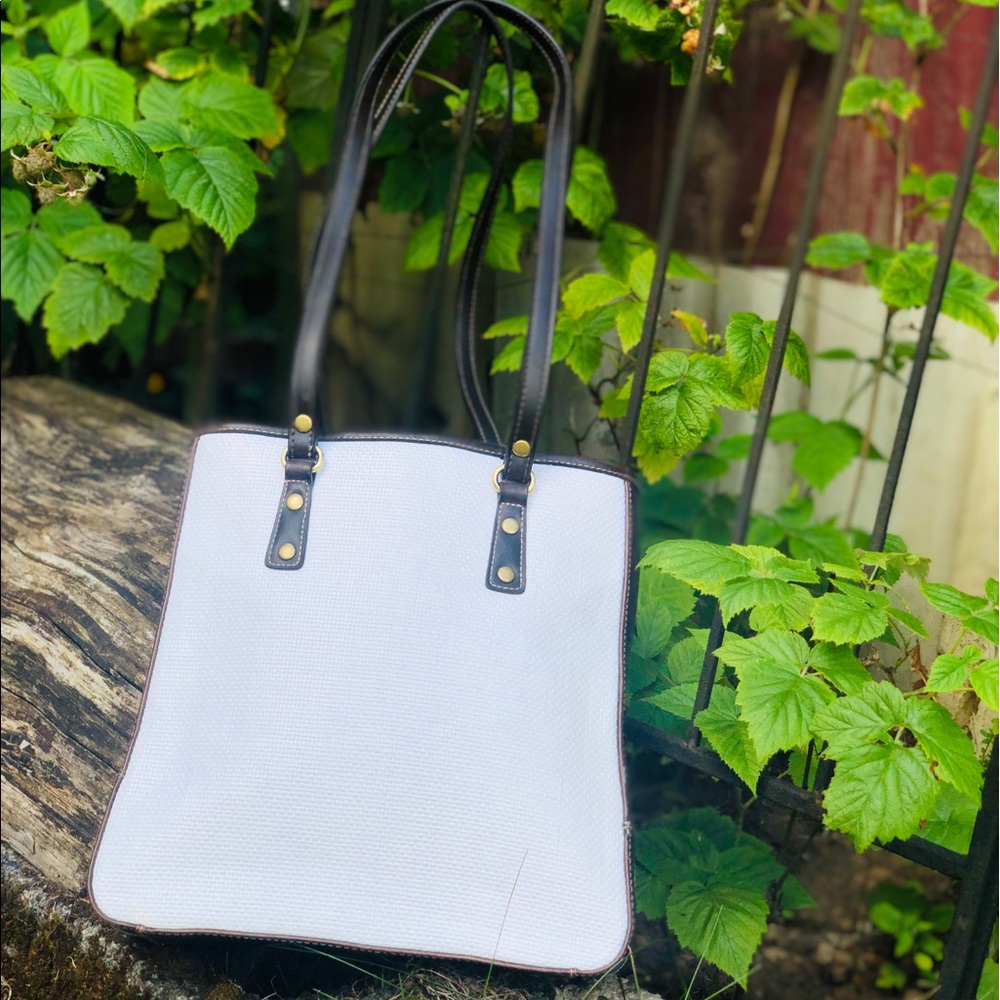 White Shoulder bag by Liz Claiborne